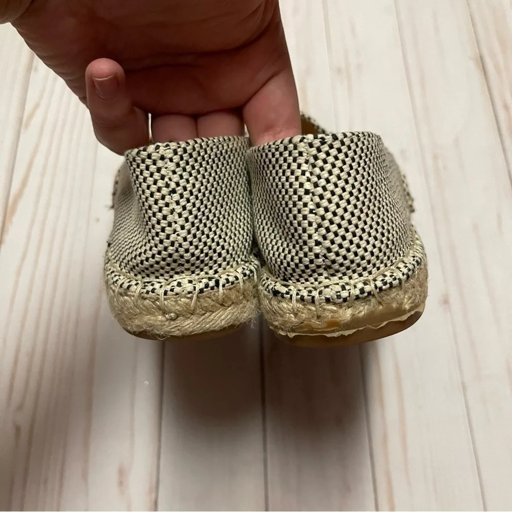 Talbots Izzy Espadrille Two Tone Check Print Slip On Flats Women's Size 6.5